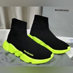 Size 9.5 Balenciaga Kid's Sock Speed Trainers Black Green EXCCELENT CONDITION